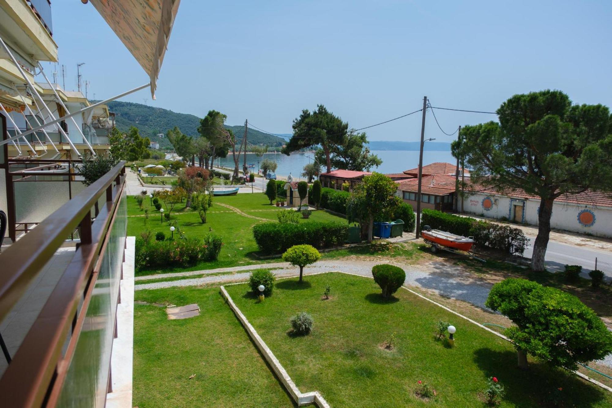 Blue View Home Malaki Exterior photo